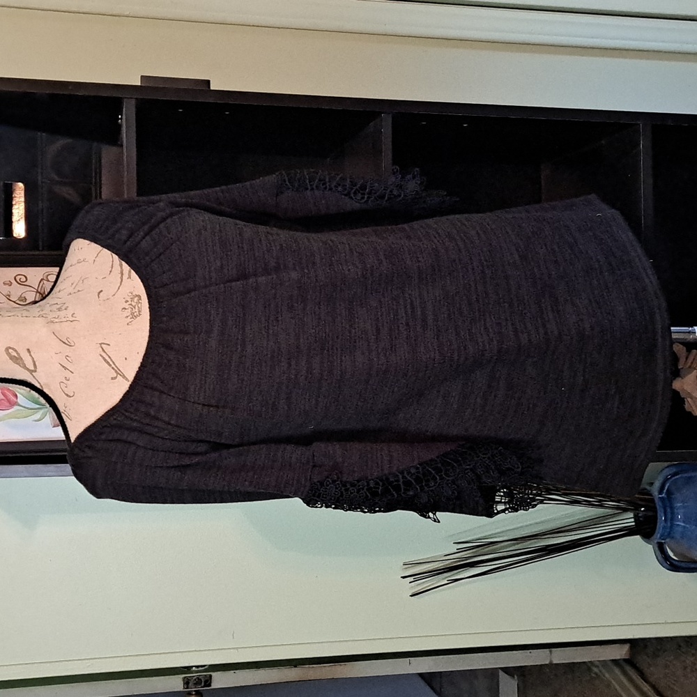 Black Gray Tunic Top Size M by Win Win